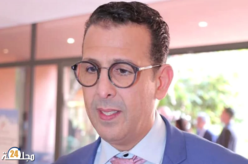 إغلاق الحدود في وجه مصطفى لخصم ومتابعته بشبهة اختلاس وتبديد أموال عمومية