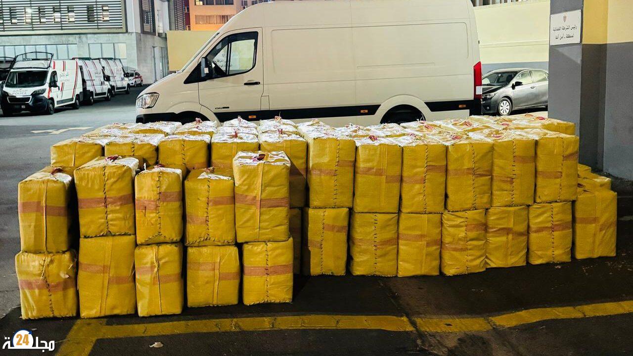 إحباط محاولة لتهريب طن و600 كيلوغرام من الشيرا بين بوجدور والعيون