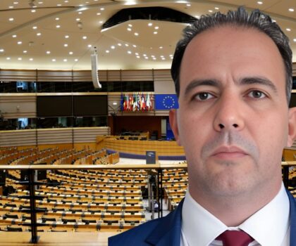 الحكم الذاتي ما بين الهيئة الناخبة وتأهيل النخب