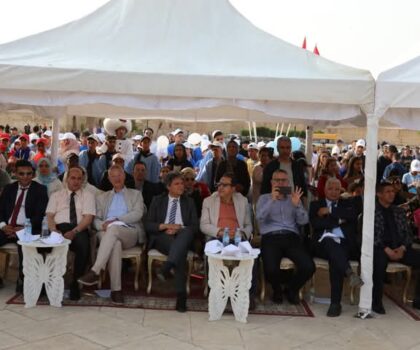 أكثر من 800 تلميذ(ة) شارك في الكرنفال الجهوي لمهرجان المدارس لجهة فاس مكناس، المنظم تحت شعار “الماء…سر الحياة ومسؤوليتنا المشتركة”