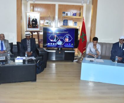 ابن جرير تحتضن ندوة فكرية حول تحديات وفرص وسائل التواصل الاجتماعي