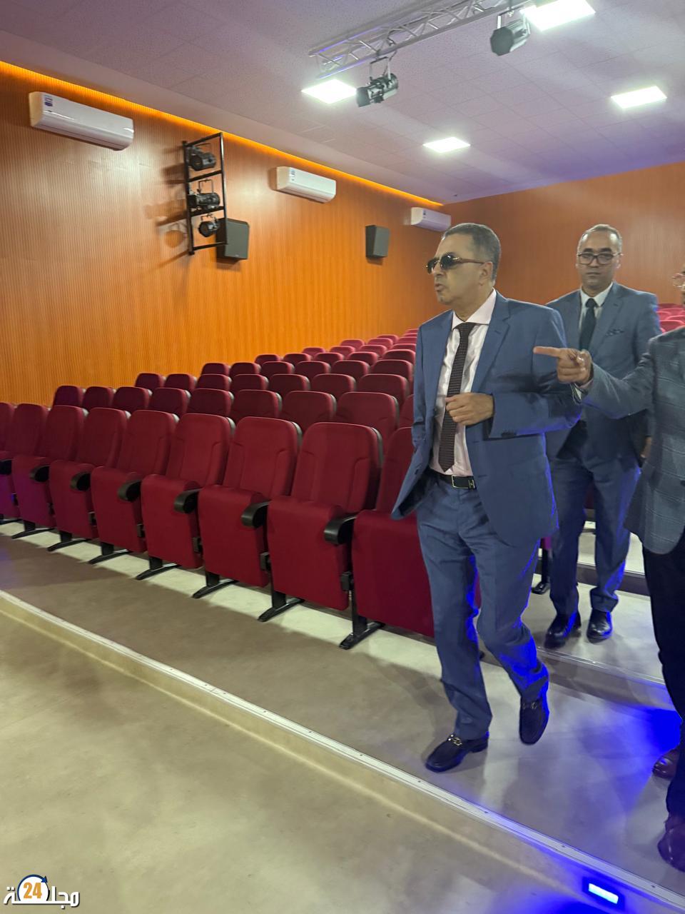 عامل الإقليم يفاجئ المركب الثقافي بيوكرى بزيارة خاطفة