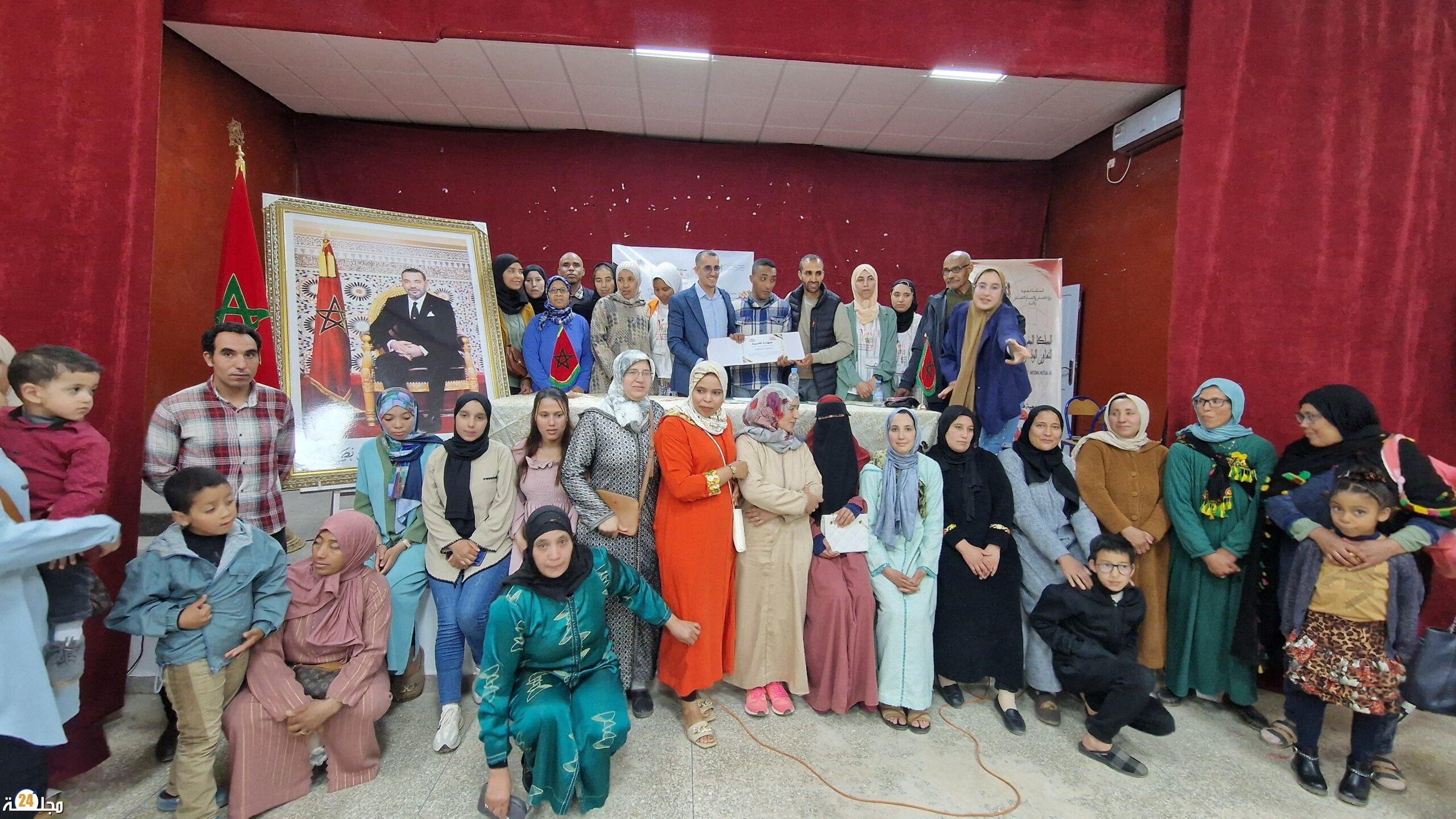  بومية ” التفكك الأسري على طاولة النقاش في دورة مؤطرة من طرف الدكتور إزماون مختص في علم النفس”