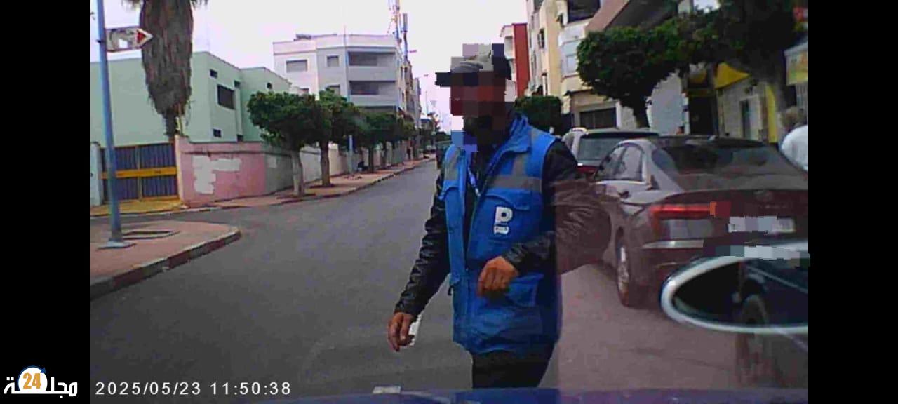 الجديدة: فوضى أصحاب السترات الزرقاء واستعمار للأزقة والشوارع تحت غطاء حراسة السيارات