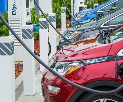 المغرب يعزز شبكة شحن السيارات الكهربائية استعدادا لكأس العالم 2030