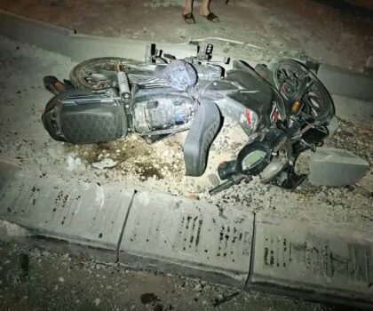 حادث سير مميت ليلة الخميس ببرشيد يودي بحياة شاب ويصيب آخر بجروح خطيرة