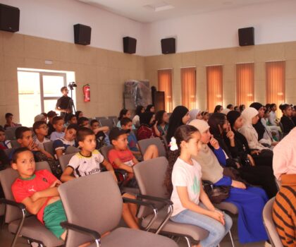 مهرجان ثقافي يجمع التلاميذ والمثقفين بمركز التنشيط الثقافي بالأخصاص