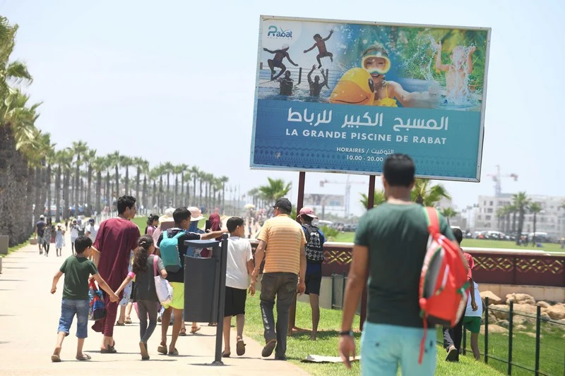 وزارة الصحة تحذر من موجة الحر وتدعو إلى شرب الماء واتخاذ تدابير وقائية