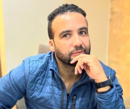 الديمقراطية في زمن الهاشتاغ: هل تصنع المنصات رأيًا عامًا؟