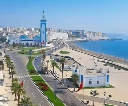 العثور على جثة شاب تطفو فوق مياه شاطئ الأحجار الثلاثة بالفنيدق…