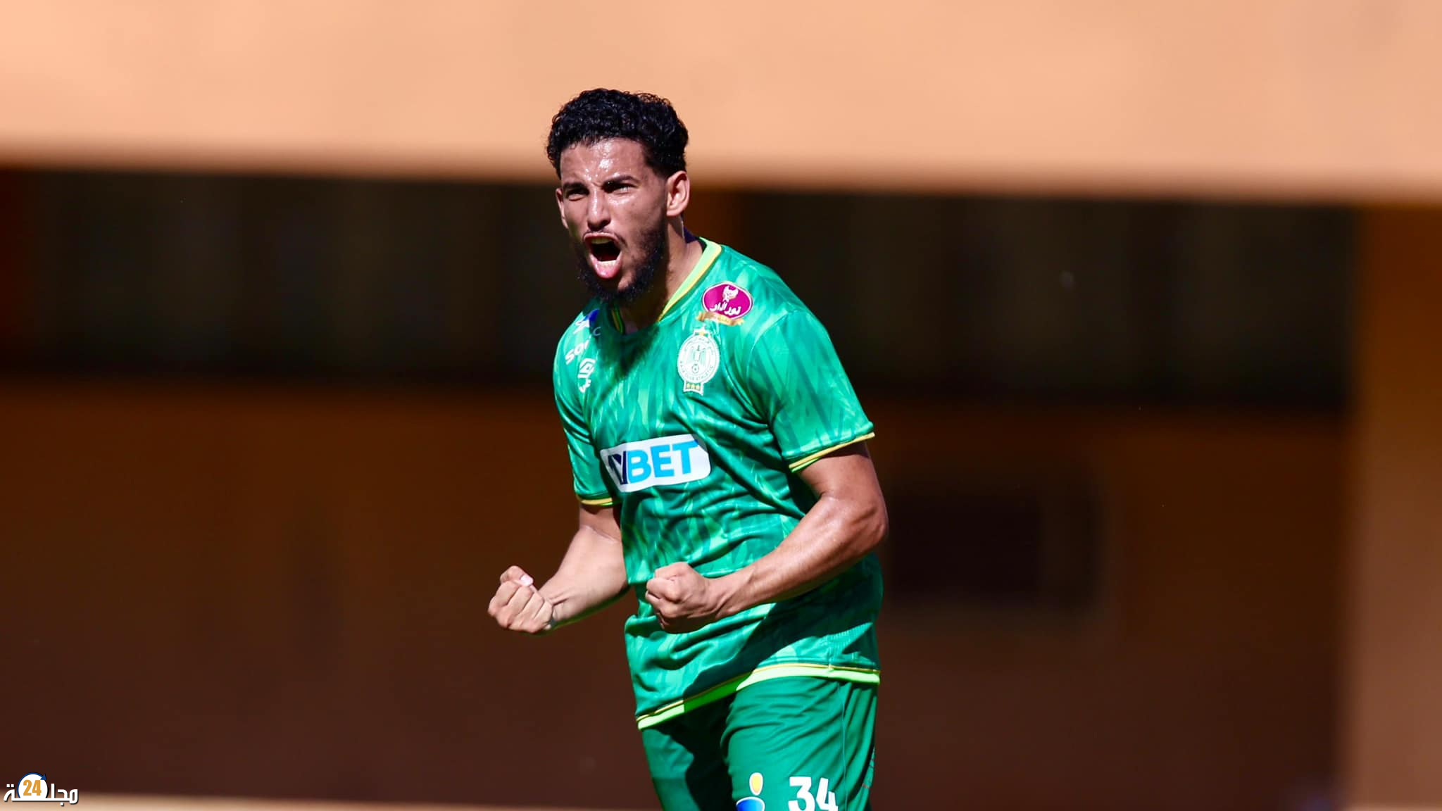 الرجاء الرياضي يجدد عقد صابر بوغرين لموسمين