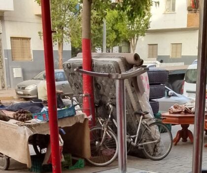 فضيحة إدارية تهز إقليم مديونة: احتلال واسع للملك العمومي وفتح محلات بدون ترخيص وسط صمت السلطة