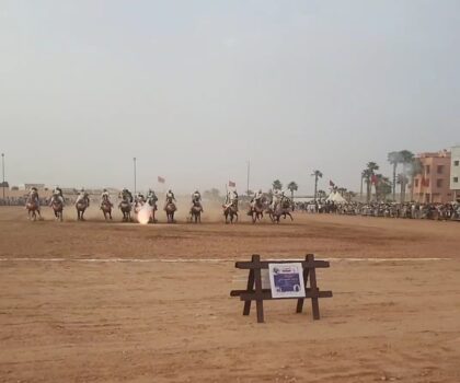 “التبوريدة” تضيء سماء تيزنيت في افتتاح مهرجان تيميزار للفضة