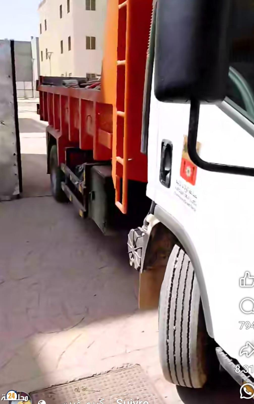 فضيحة…استغلال آليات جماعة أولاد تايمة(الشاحنات ) لخدمة شركة خاصة يورط منتخبين وسط تبادل الاتهامات