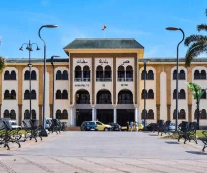 سطات: إطلاق أشغال كبرى لصيانة الطرق بـ380 مليون سنتيم تشمل أحياء وشوارع استراتيجية