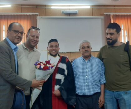 تهنئة للطالب الباحث عابد مصطفى بمناسبة حصوله على الدكتوراه في الاقتصاد