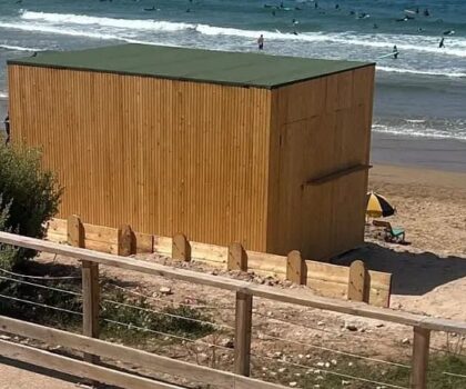 إلى الحاقدين الذين يصطادون في الماء العكر: دعونا نستثمر في بلدنا