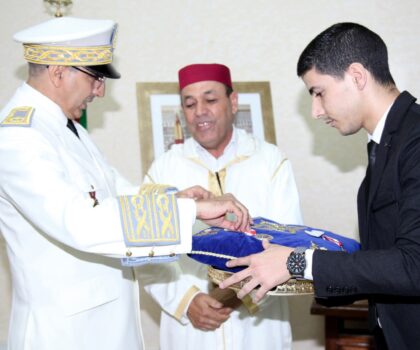 توشيحات ملكية تُضيء سماء اشتوكة آيت باها في ليلة عيد العرش