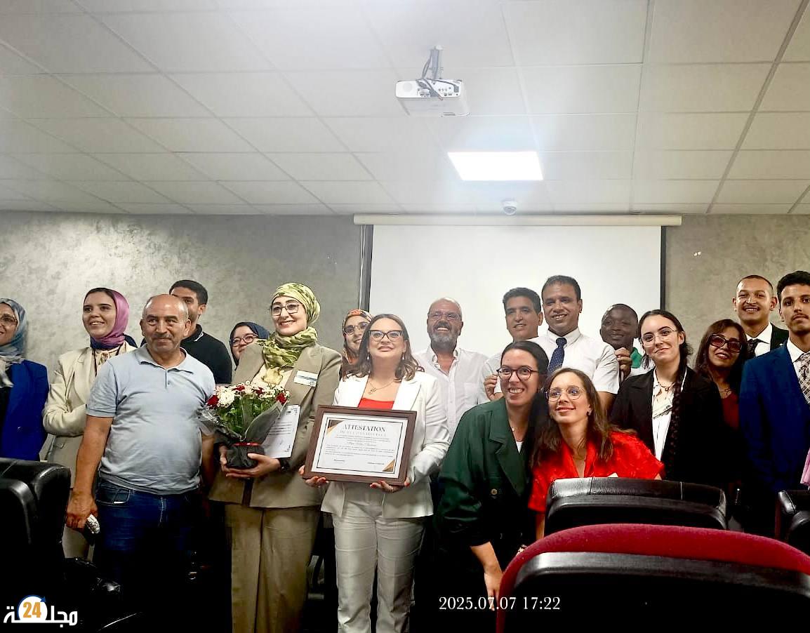 أساتذة اللغات والتواصل بكلية المحمدية يقودون أول مؤتمر دولي حول الذكاء الاصطناعي في التعليم الجامعي