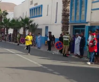 سباق “خطوات النصر” النسائي يزين شوارع سيدي إفني في إطار مهرجانها الثقافي والرياضي