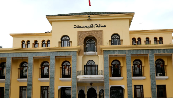 عمالة سطات ترفض مشروعا لتربية الدواجن مستوفي الشروط بجماعة الحوازة في تناقض كبير مع التراخيص و الشواهد الإدارية المسلمة من قبل السلطات المختصة