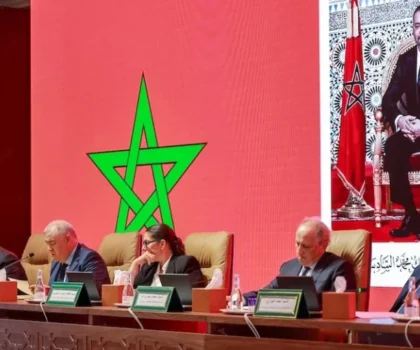 تنفيذا لتوجيهات جلالة الملك.. لفتيت يستنفر الولاة والعمال لإعداد جيل جديد من برامج التنمية الترابية