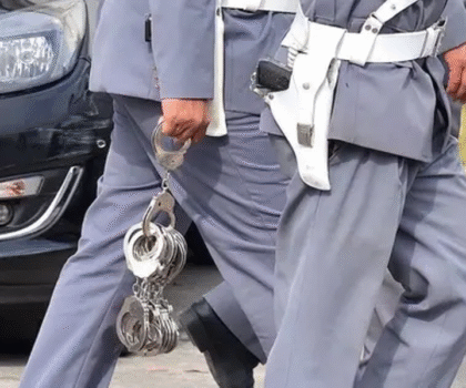 سيدي سليمان: اعتقال أفراد عصابة إجرامية داهمت حفل زفاف