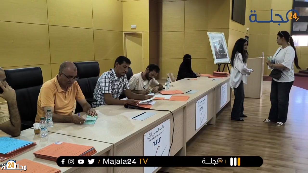 بالفيديو..أجواء سلسة وتفاعل إيجابي خلال عملية تسجيل الطلبة الجدد بكلية العلوم القانونية والسياسية بسطات