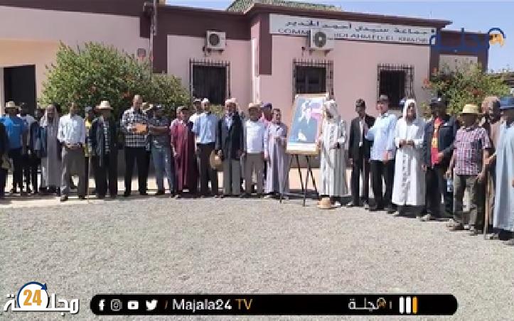 ساكنة أولاد عبد الصادق بجماعة سيدي أحمد الخدير تنتفض ضد مشروع يهدد بدفن القرية تحت رائحة الدجاج