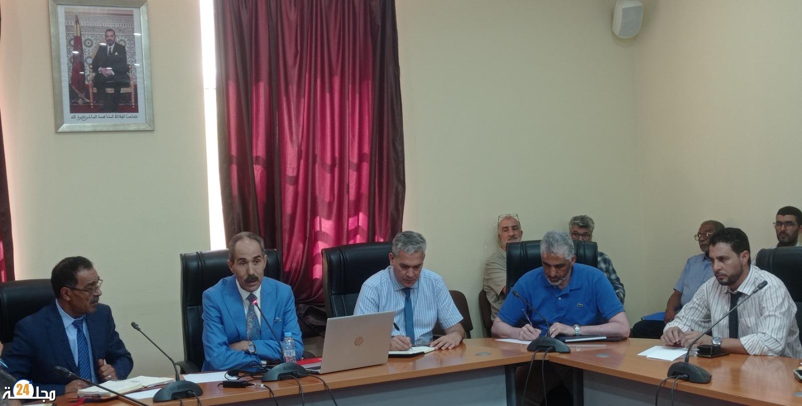 لقاءات تواصلية تنسيقية بالمديرية الإقليمية بمكناس مع السيدات والسادة مديرات ومديري المؤسسات التعليمية بالإقليم