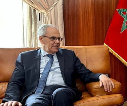 تنفيذا للتعليمات الملكية السامية..لودي يستقبل وزير الدفاع بجمهورية الهند