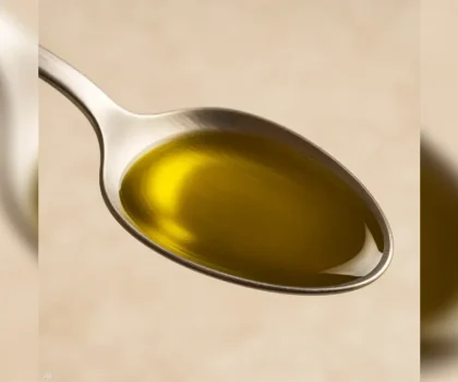 زيت الزيتون: وسيلة طبيعية لتخفيف الإمساك وتحسين الهضم
