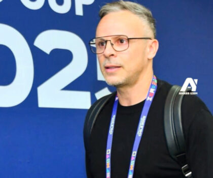 مدرب المنتخب الوطني يعرب عن امتنانه العميق لجلالة الملك على اهتمامه بتطوير كرة القدم