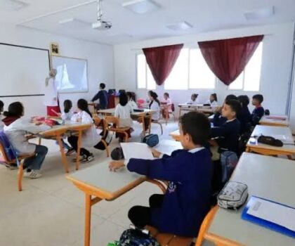 غياب الخزانات بأقسام مدارس الريادة بالجديدة يثير تساؤلات حول معايير بنائها وتجهيزها