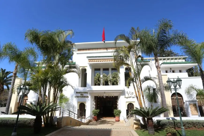 استنفار بوزارة الداخلية بعد رصد “فوضى في التسيير” داخل عدد من الجماعات المحلية