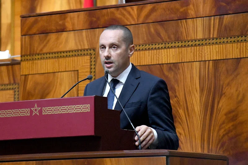 قطاع الصحة.. إجراءات جديدة لضمان سلامة الأطر وتقليص الفوارق المجالية