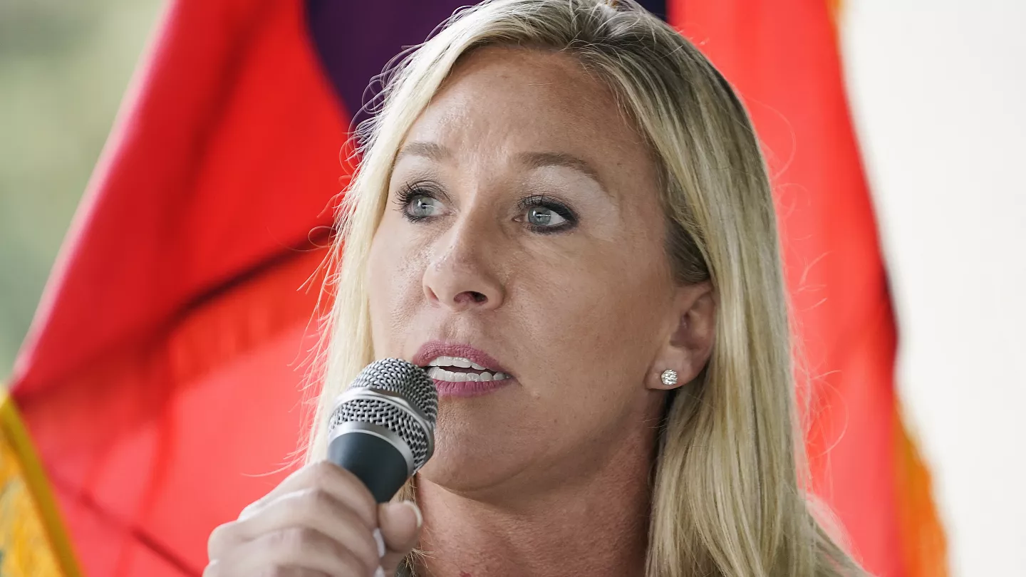 مارجوري تايلور غرين تتهم ترامب بتعريض حياتها للخطر و تكشف تهديدات بعد الإنفصال