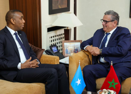 أخنوش يبحث تعزيز التعاون الثنائي مع رئيس وزراء الصومال بالرباط