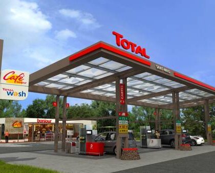 سطات… محطة بنزين تتحول إلى بؤرة فوضى: حين يصبح المسؤول مصدر المشكلة لا جزءا من الحل