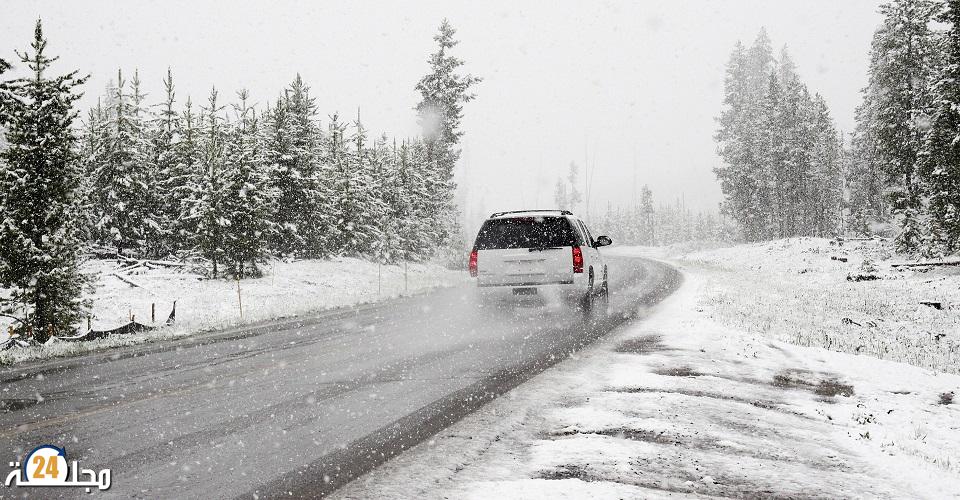 تساقطات ثلجية وزخات مطرية ورياح قوية من الثلاثاء إلى الخميس بعدد من مناطق المملكة