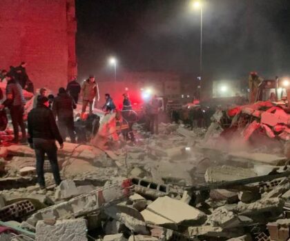 حزب الأمل بسطات يعلن تضامنه مع ضحايا فاجعة فاس ويدعو إلى حلول جذرية تضع سلامة المواطن في صلب السياسات العمومية