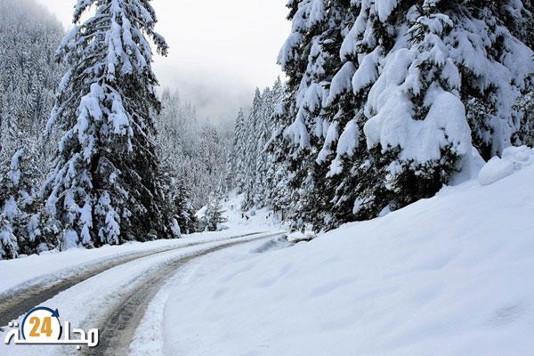 نشرة انذارية: تساقطات ثلجية وأمطار رعدية وهبات رياح قوية مرتقبة من الإثنين إلى الأربعاء في هذه المناطق