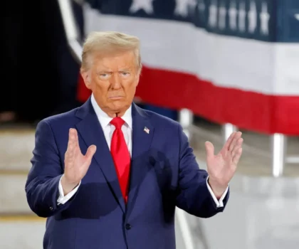 ترمب يطلق حملة ترحيل ضخمة في 2026 رغم غضب شعبي و سياسي