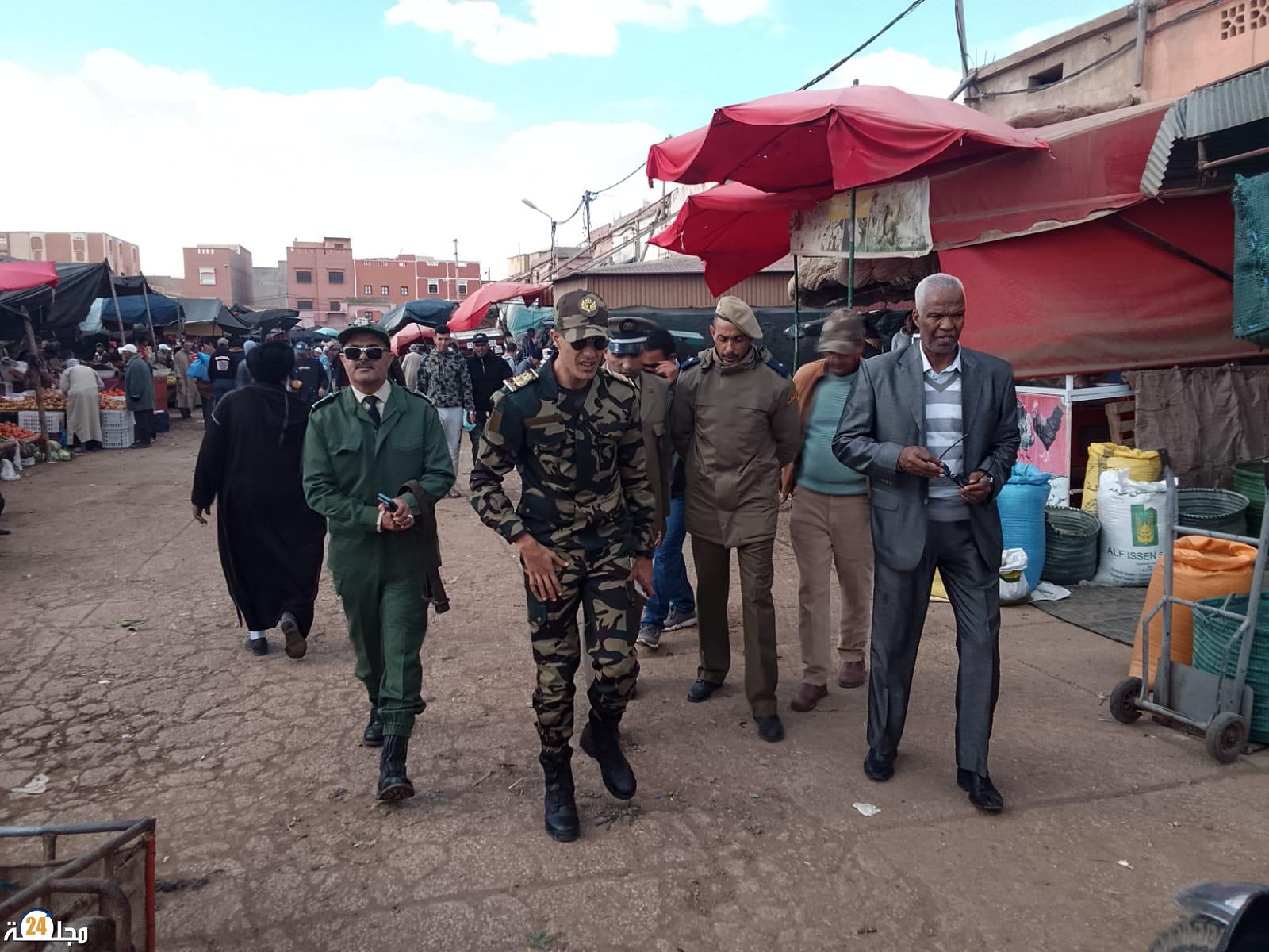 السلطة المحلية ببيوكرى تشن حملة ميدانية لتنظيم السوق الأسبوعي وتحرير الملك العام