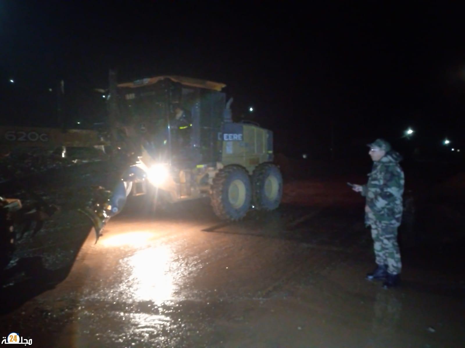 اشتوكة ايت باها : تدخلات مكتفة لمعالجة اتار التساقطات المطرية بامي مقورن.