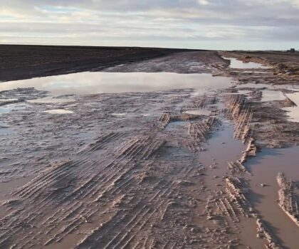 طريق جماعية ترابية تثير استياء ساكنة جماعة اولاد الصغير ضواحي سطات