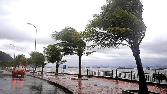 نشرة انذارية: أمطار قوية ورياح عاصفية الأربعاء والخميس بعدد من مناطق المملكة