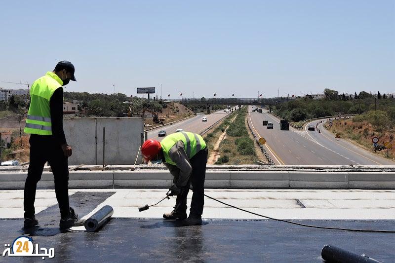 المغرب يضع برنامجا طموحا لتوسيع شبكة الطرق وفك العزلة عن العالم القروي