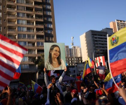 زعيمة المعارضة الفنزويلية تتعهد بالعودة و تحرق أوراق السلطة : “سننتصر في إنتخابات حرة”