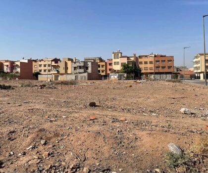 الداخلية تعيد فحص إعفاءات ضريبية على الأراضي الحضرية غير المبنية